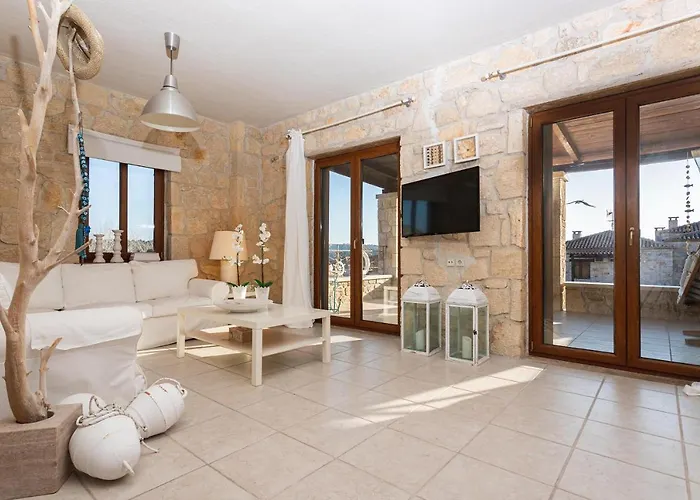 Pure White Suite Elani