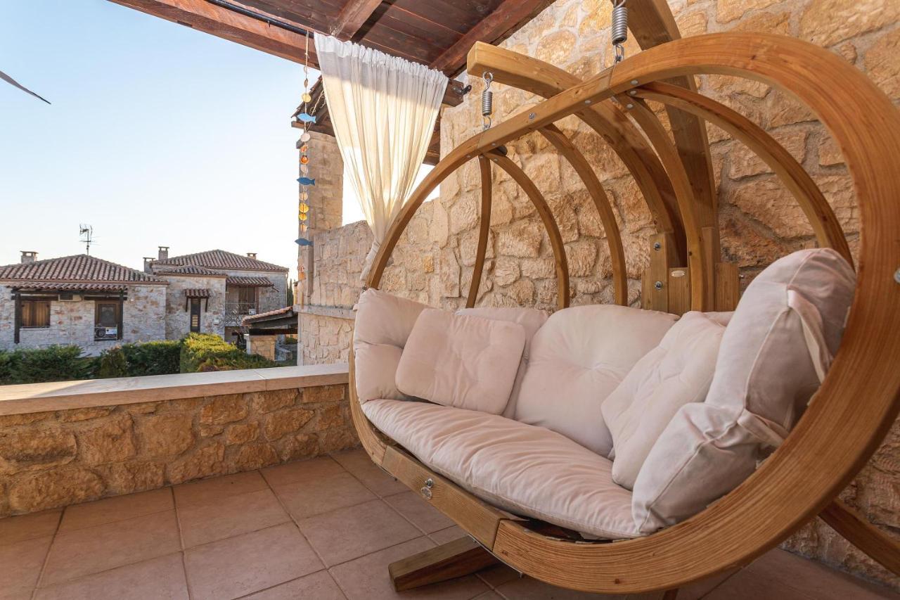 Pure White Elani Holiday home Siviri
